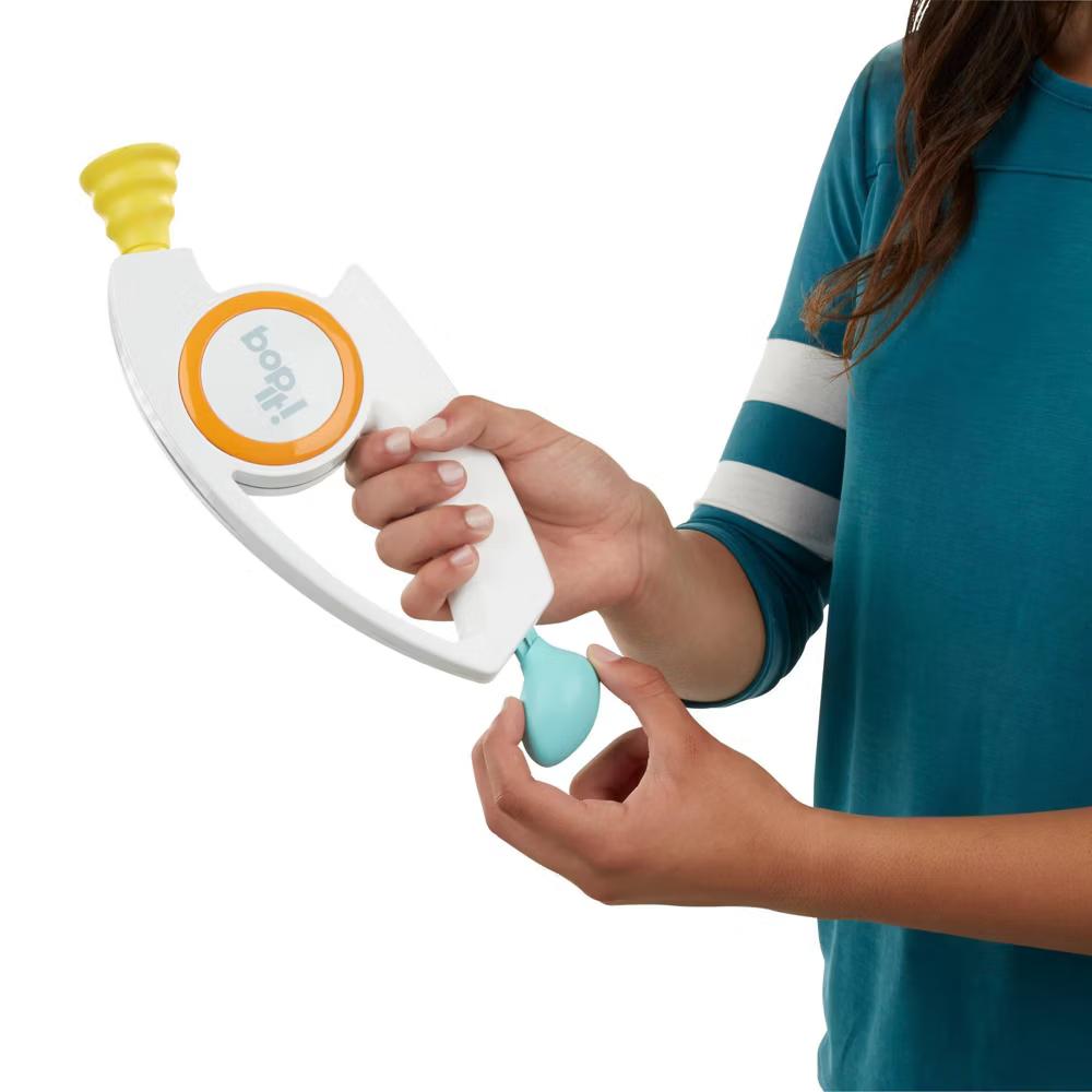 Hasbro Gaming Bop It! Game - Image 8