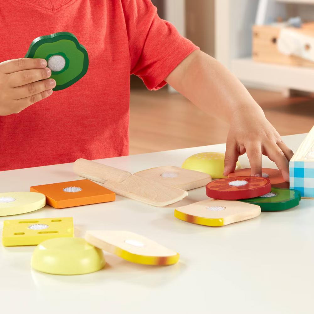 Wooden Sandwich-Making Pretend Play Food Set: Educational Toy with Stackable Pieces & Sound Effects