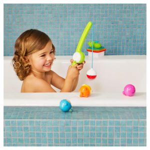 Fishin' Bath Toy: Educational Fun Set for Kids with Metal & Plastic Pieces to Enhance Fine Motor Skills