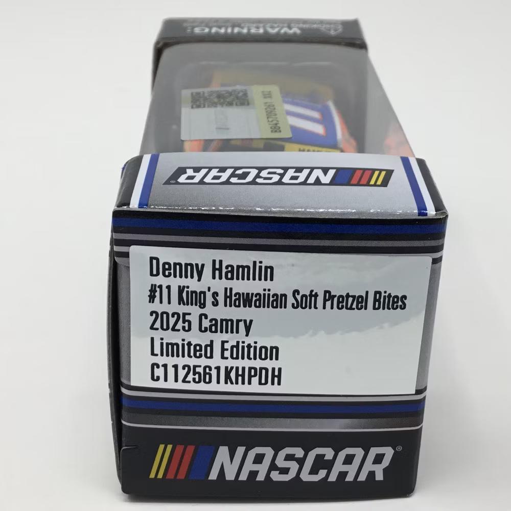 Denny Hamlin 2025 King's Hawaiian Soft Pretzel Bites 1:64 Diecast - Image 2