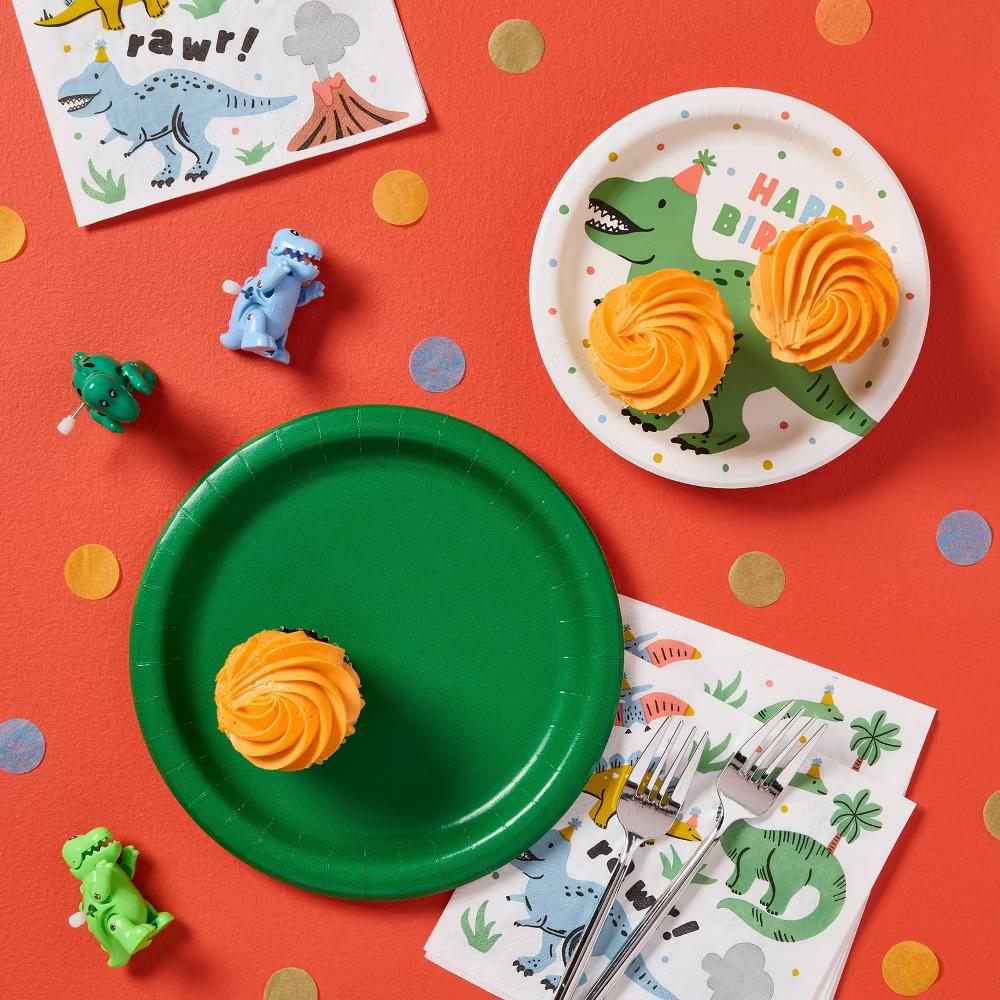 20ct Green Dinner Paper Plates - Image 3
