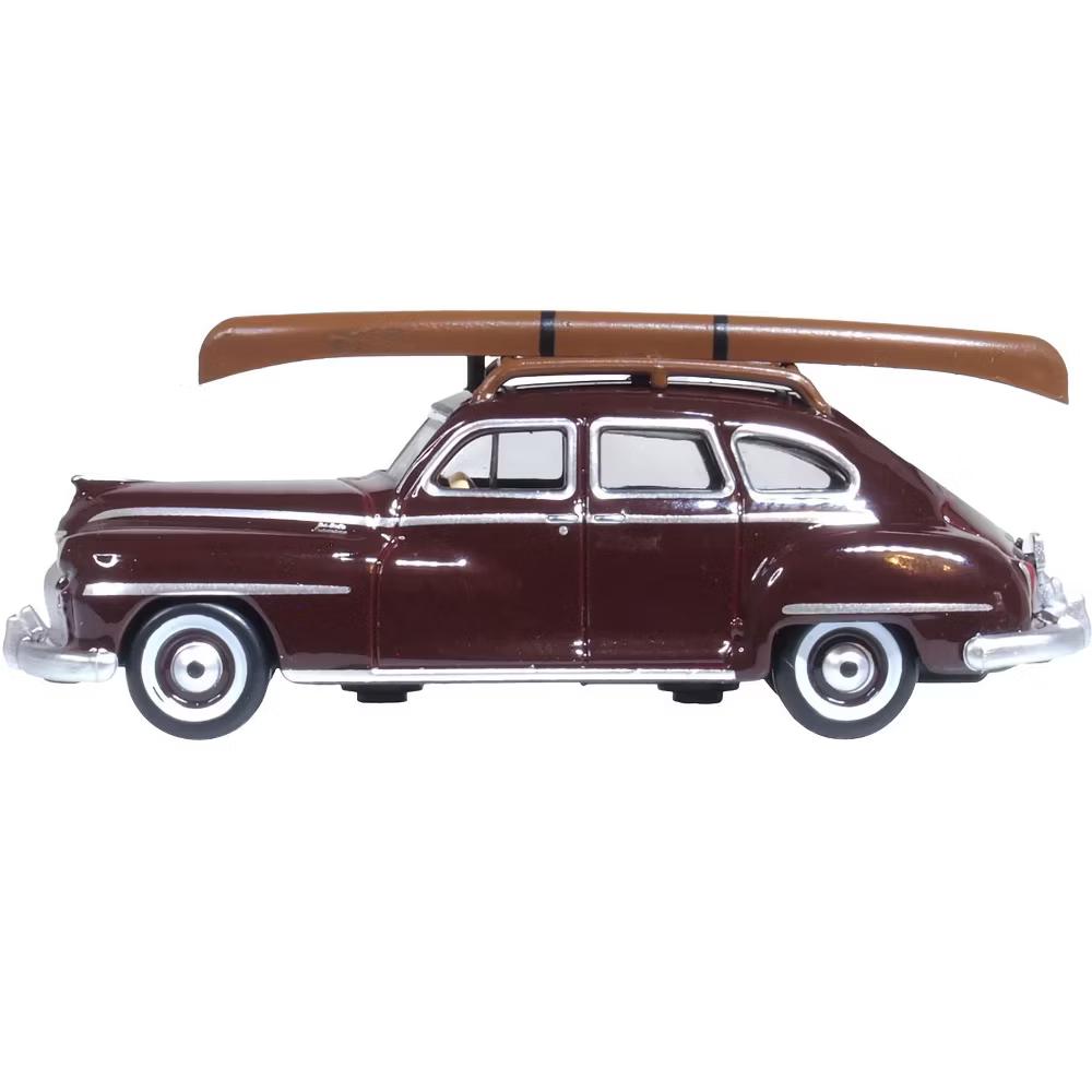 1946 DeSoto Suburban with Roof Rack and Canoe Royal Maroon 1/87 (HO) Scale Diecast Model Car - Image 5