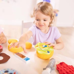 Fill and Top Character Donuts Play Set