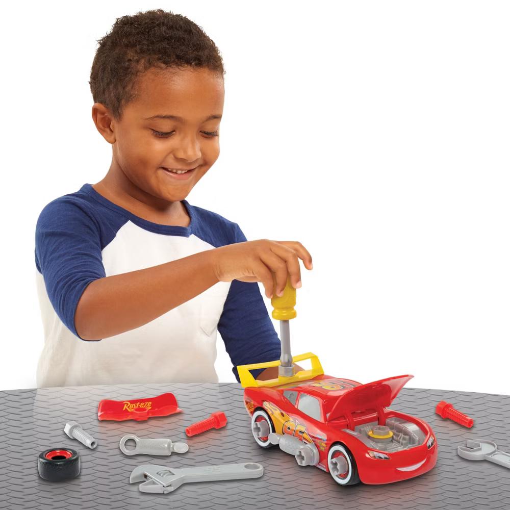 Cars Lightning McQueen Car Builder - Image 2