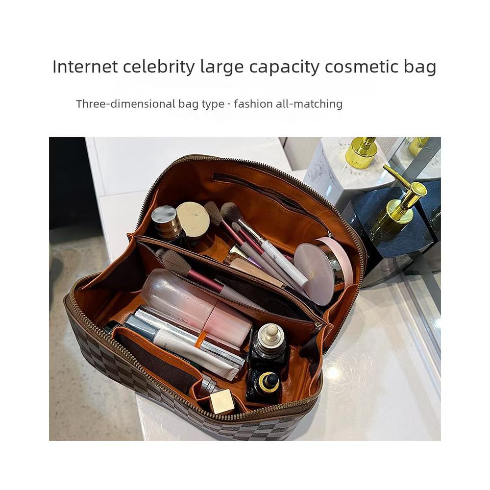 Checkered Makeup Bag, Large Capacity Cosmetic Bag with Handle, Portable Waterproof Travel Toiletry Organizer for Women - Image 4