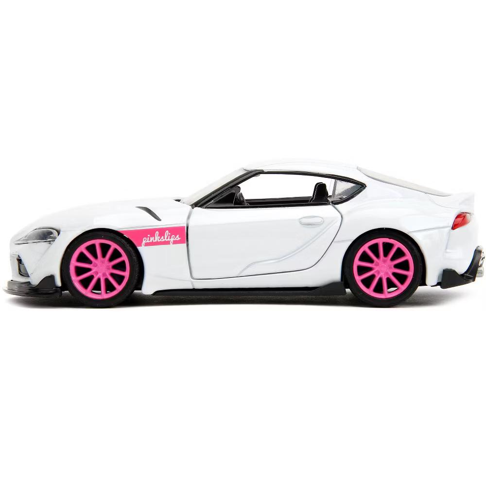 2020 Toyota Supra White Metallic with Pink Wheels "Pink Slips" Series 1/32 Diecast Model Car - Image 3