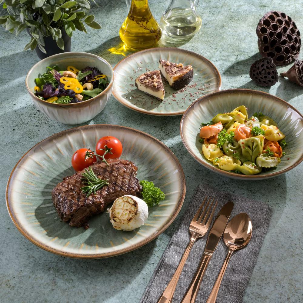 Mayfair Bay 16-Piece Embossed Double Bowl Reactive Dinnerware Set