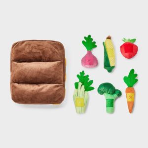 Garden Burrow Mat Interactive Plush Dog Toy