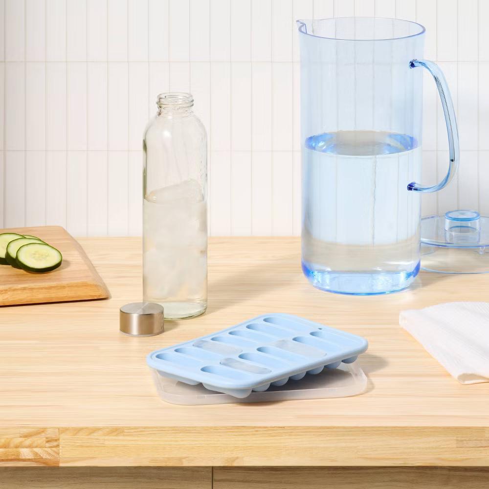 2pc Silicone Water Bottle Ice Cube Tray with Lid Blue - Image 2