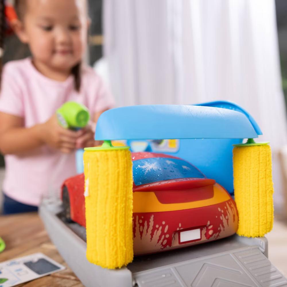 Spray & Shine Car Wash Color-Changing Water Toy Play Se - Image 2