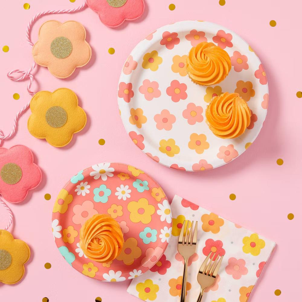 20ct Pink/Orange Retro Flower Snack Paper Plates - Image 3