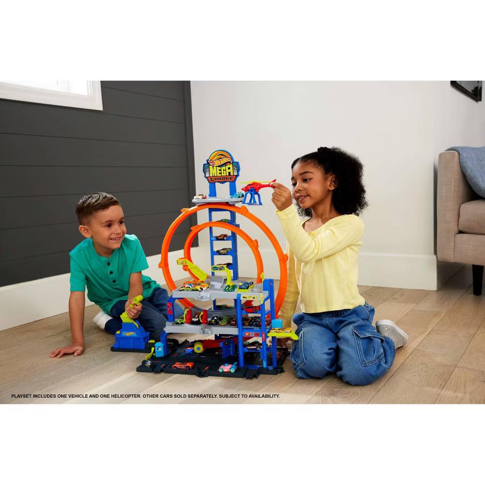 Mega Loop Garage Playset with 1 Die-Cast Toy Car and 1 Toy Helicopter in 1:64 Scale - Image 6