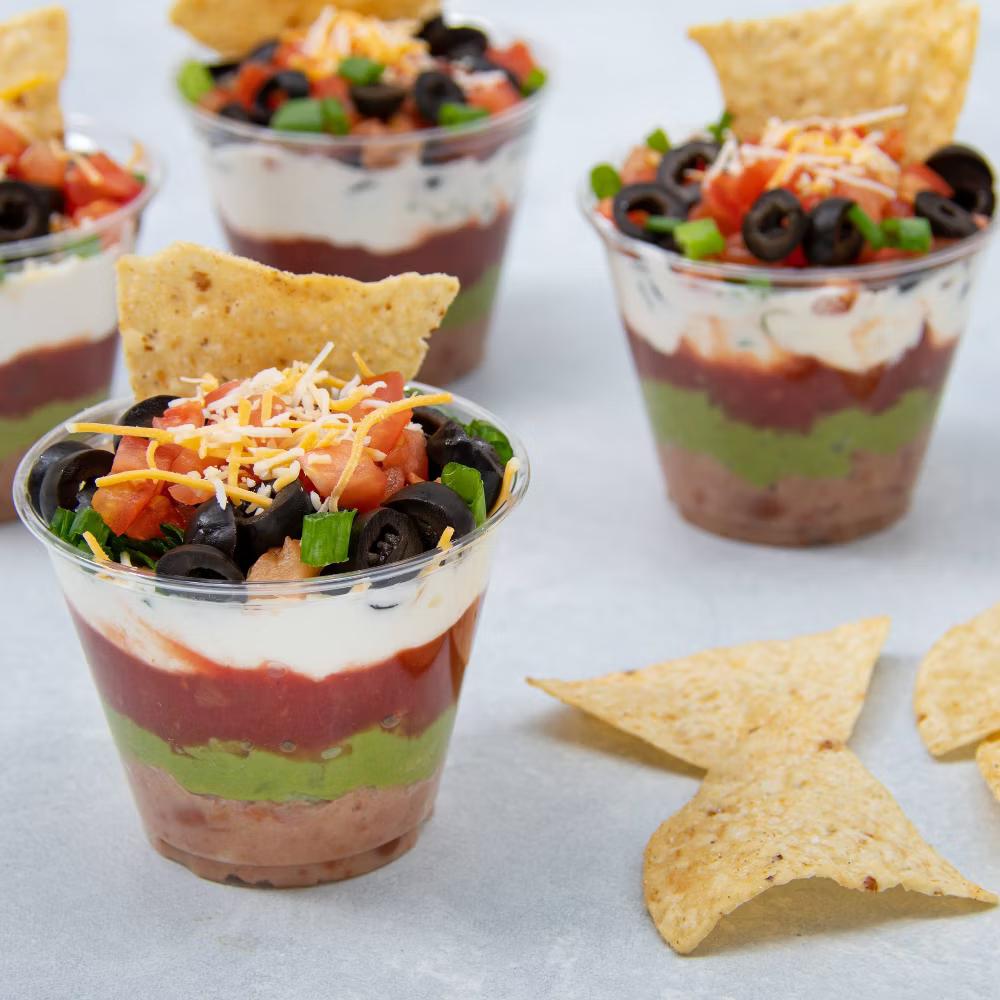 Solo Clear Disposable Cups - 9oz/40ct: Solid Pattern, 3.77" Height - Image 2