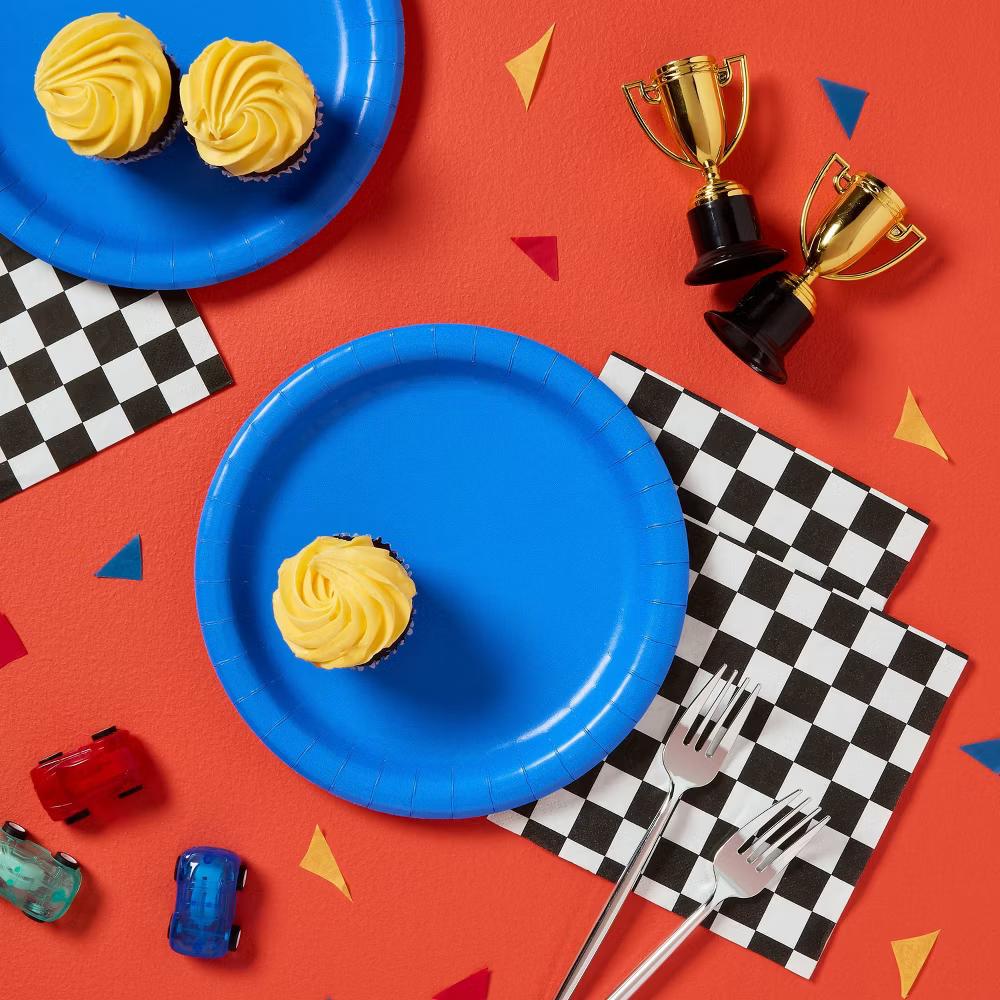 20ct Blue Dinner Paper Plates- " - Image 2