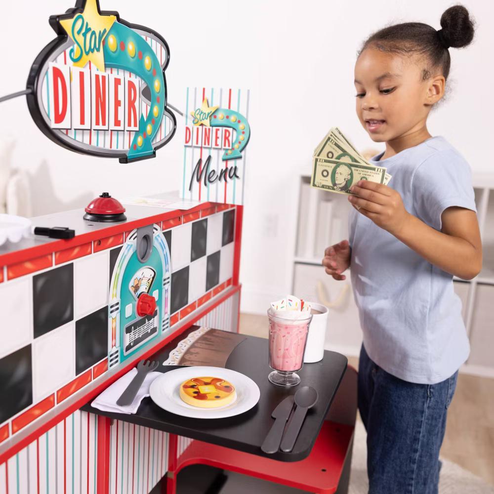 Star Diner Restaurant 41pk Play Set with Toy Food, Cookware & Play Kitchen Accessories - Image 2