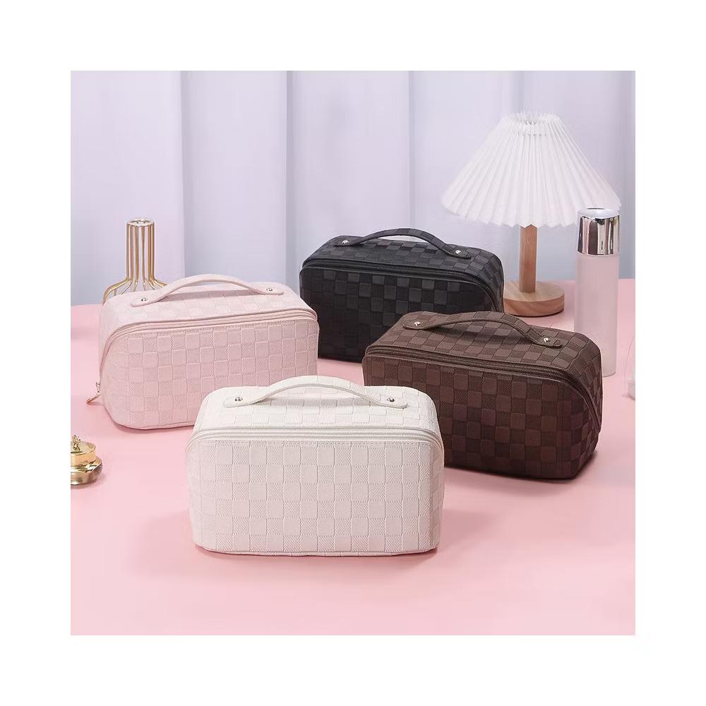 Checkered Makeup Bag, Large Capacity Cosmetic Bag with Handle, Portable Waterproof Travel Toiletry Organizer for Women - Image 5