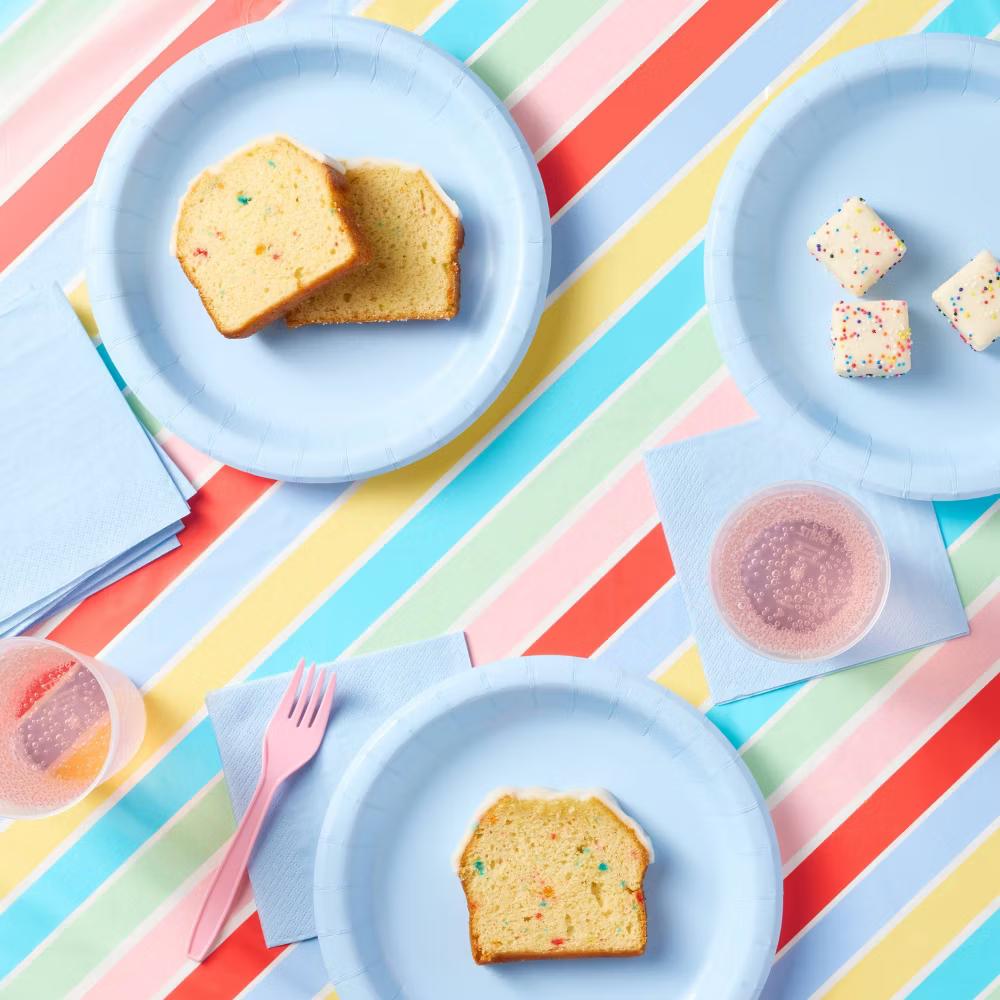 20ct Blue Dinner Paper Plates - Image 2