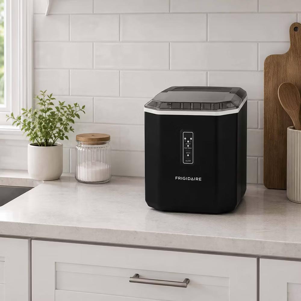 Frigidaire 26lb Compact Countertop Ice Maker Black: Portable Countertop Ice Machine, Bullet Ice, 26lb Daily Production - Image 4