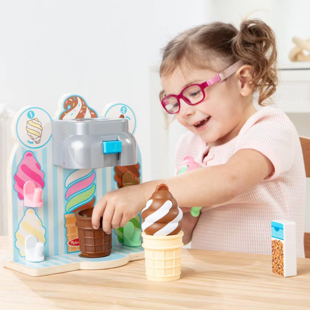 Swirl and Serve Ice Cream Play Set - Image 4