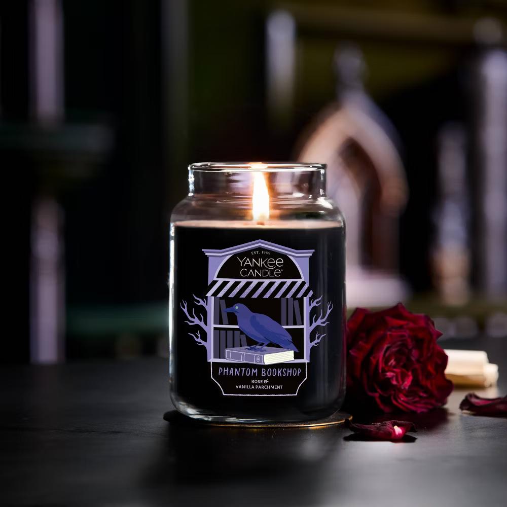 Original Large Phantom Bookshop Jar Candle Black - Yankee Candle - Image 3