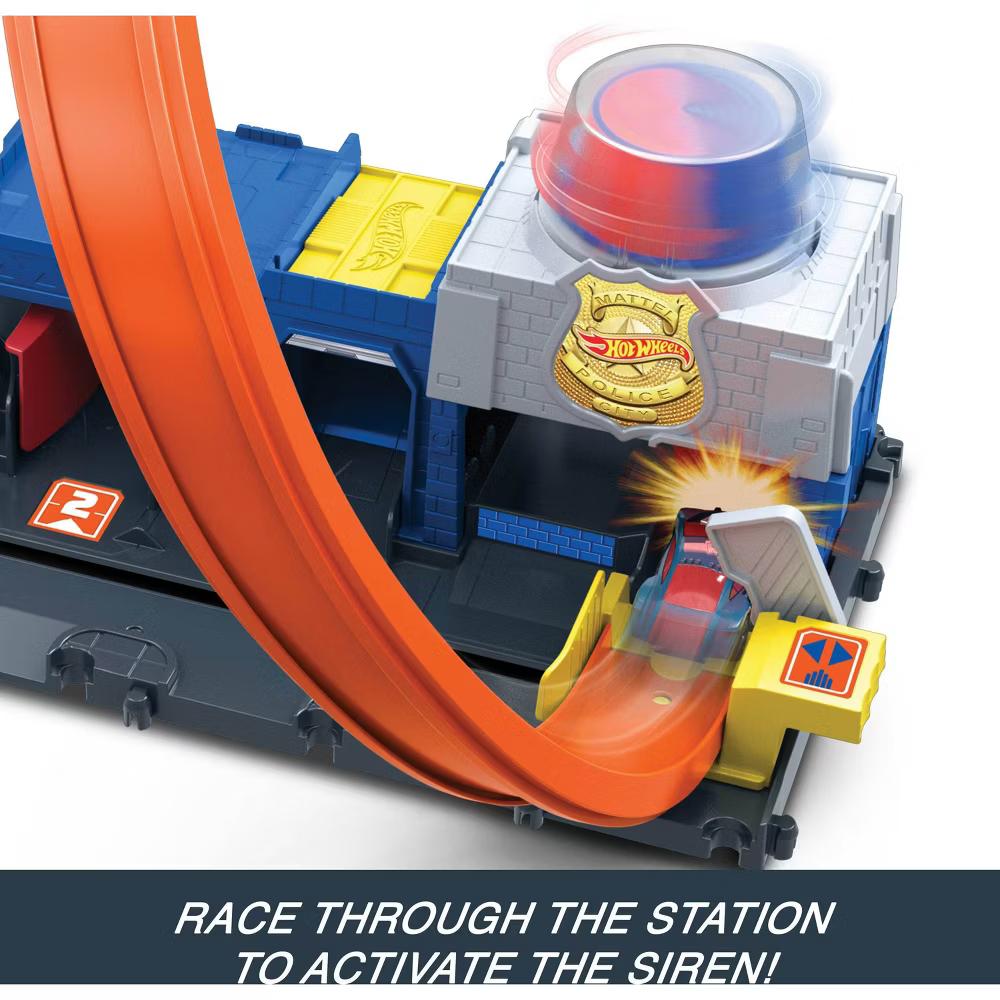 City Super Police Station Playset with Police Toy Car & Adjustable Track Loop 1:64 Scale - Image 2