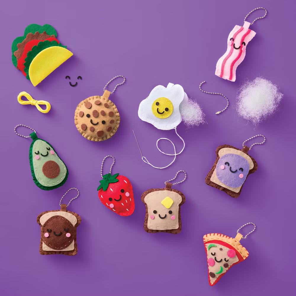 10ct Mini Felt Food Key Chain Sewing Activity Kit