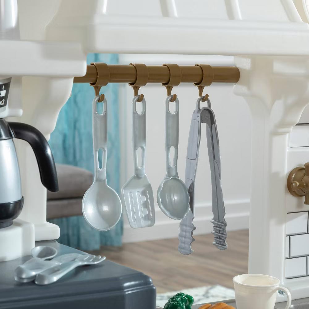 Step2 Gilded Gourmet Kitchen - 21pc - Image 8