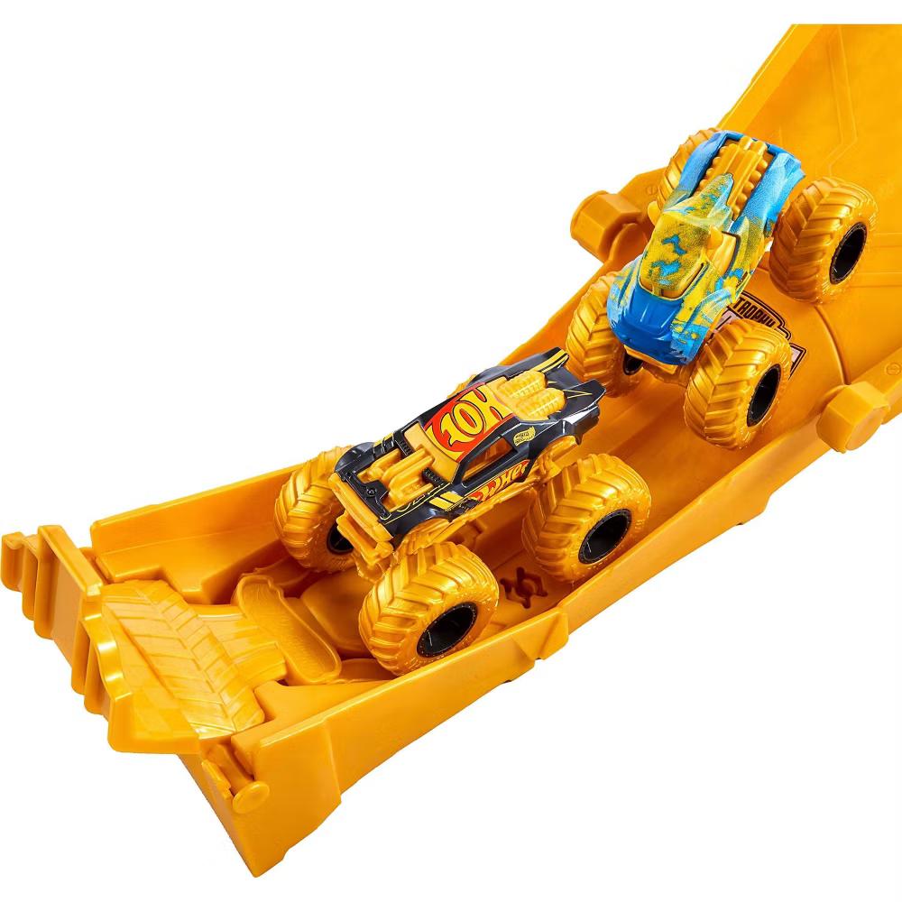 Monster Trucks Dual Terrain Raceway, 4 Feet Long with 2 Toy Trucks & 2 Crushed Cars Toy Vehicle Playsets - Image 2