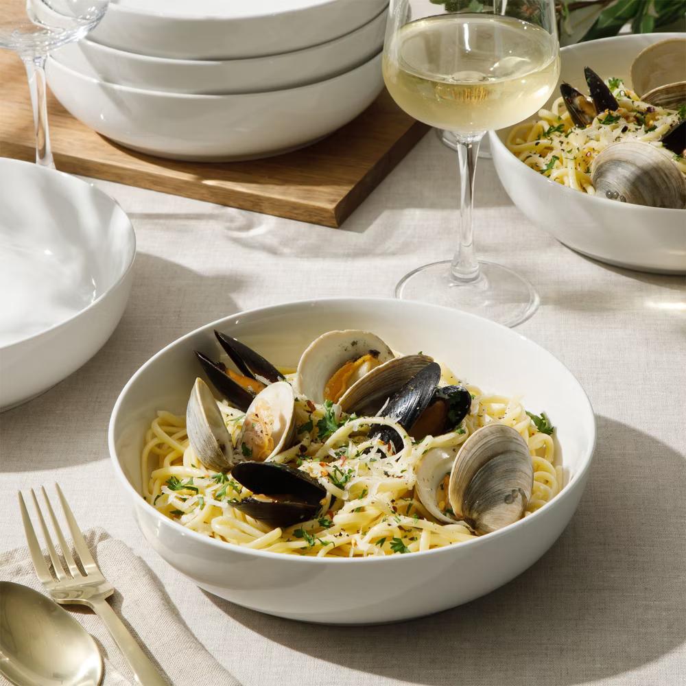Zen Buffet 6-Piece 41oz Large Pasta Bowls Porcelain Ceramic Chip and Scratch Resistant Shallow Bowls Set, White - Image 3