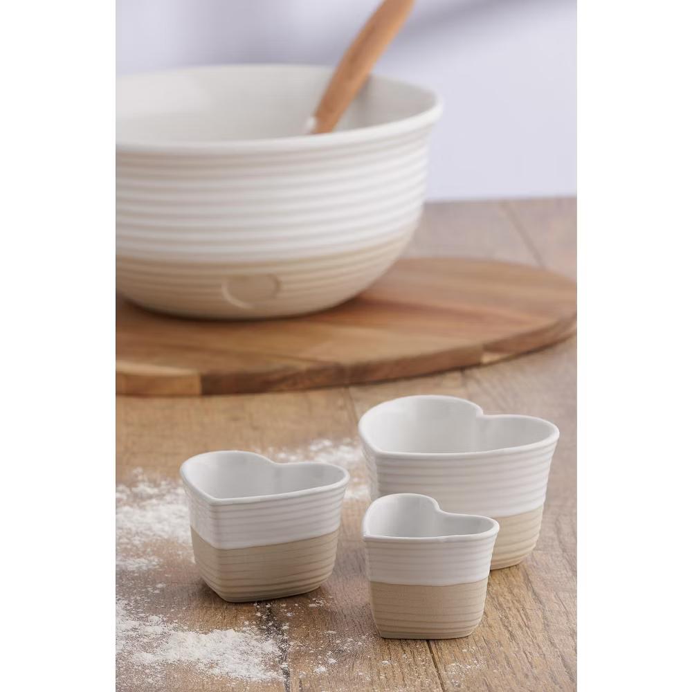 Mason Cash Rustic Charm Measuring Cups, Set of 3 Stoneware Cups (1 Cup to ¼ Cup) - Image 3