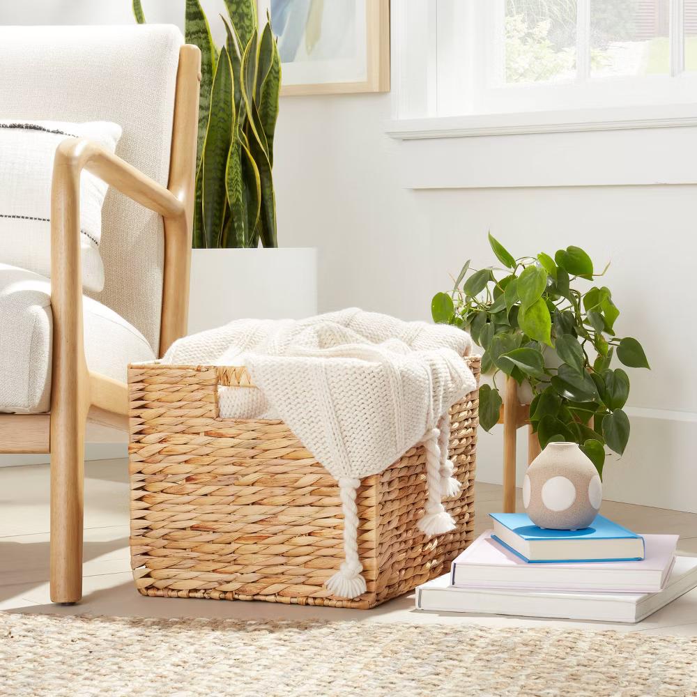 Woven Water Hyacinth Milk Crate - Image 7