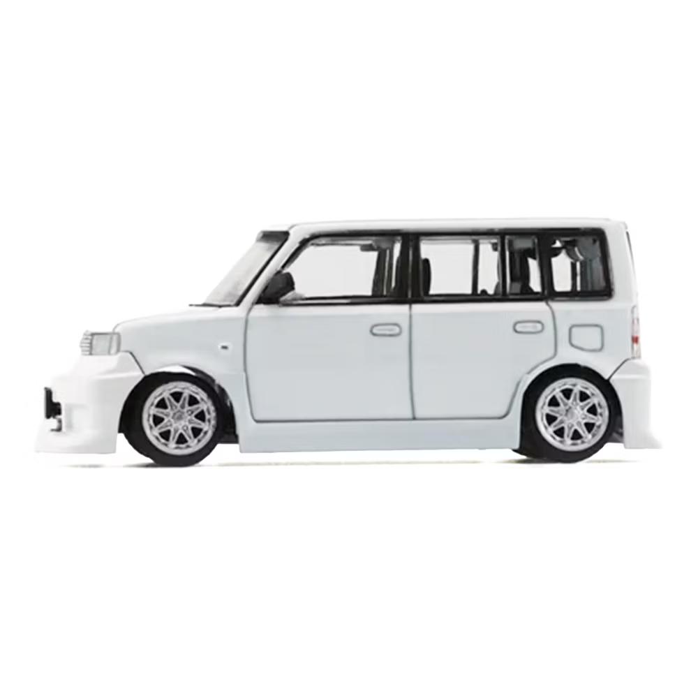 Toyota bB 2000 Van White with Extra Accessories 1/64 Diecast Model Car - Image 5