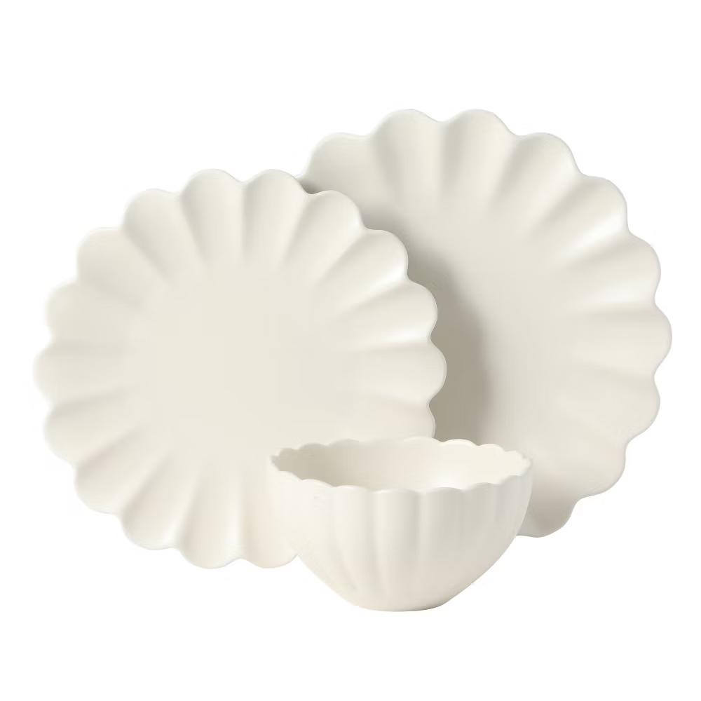 Plates and Bowls Sets, 12-Piece Stoneware Dinnerware Set for 4, Scalloped Dish Set with Dinner Plates, Salad Plates & Bowls - Image 9