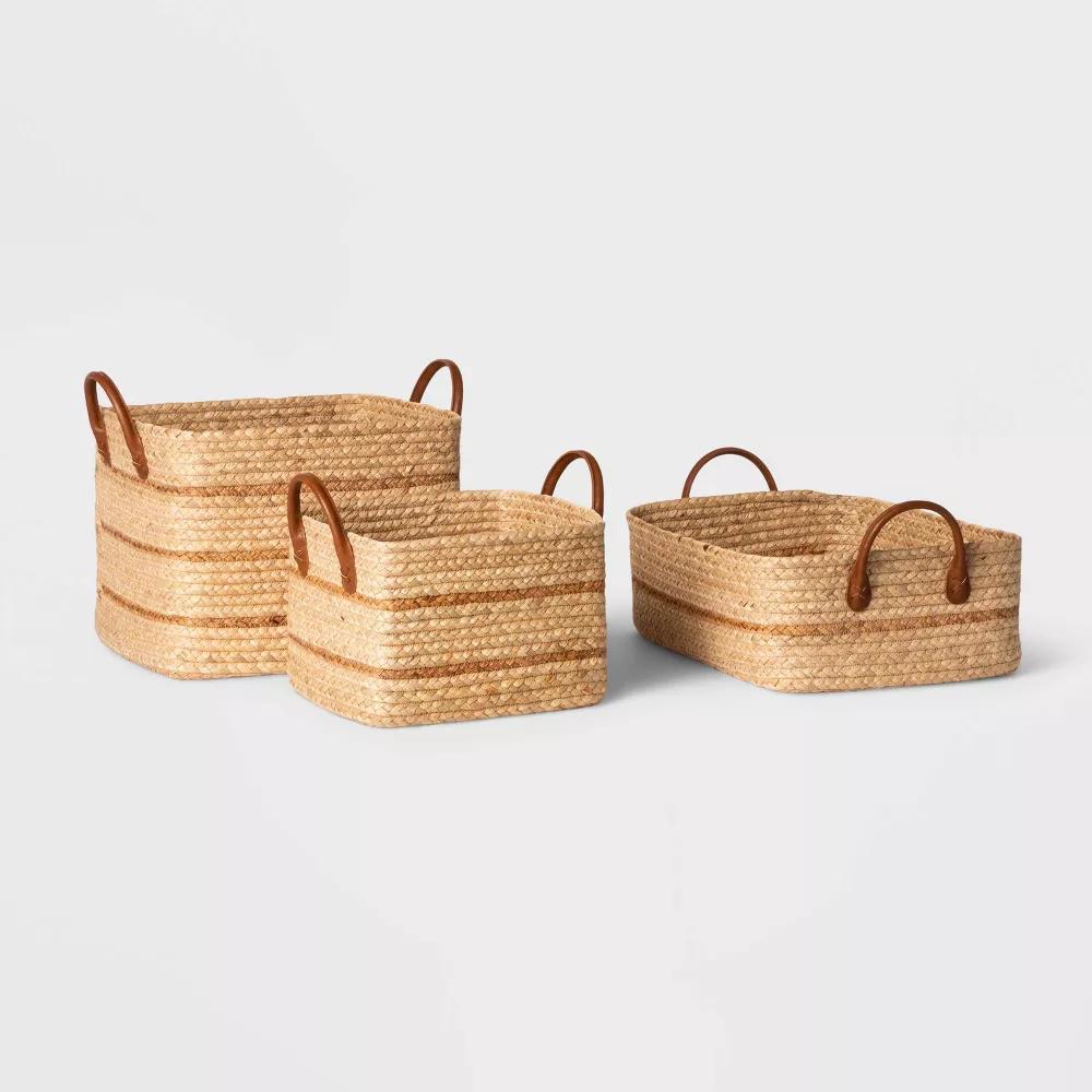 Braided Water Hyacinth Folio Basket with Faux Leather Handles - Storage & Organization - Image 4