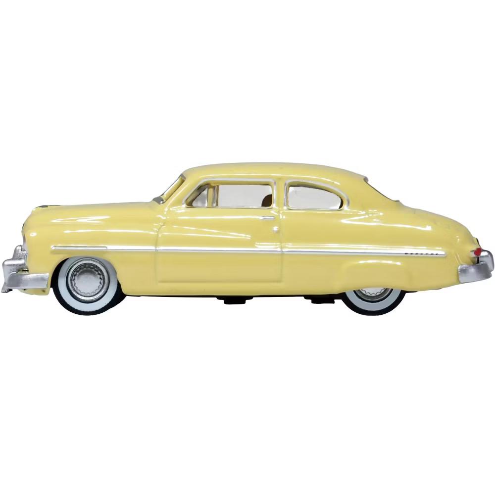 1949 Mercury 8 Coupe Calabash Yellow 1/87 (HO) Diecast Model Car - Image 3