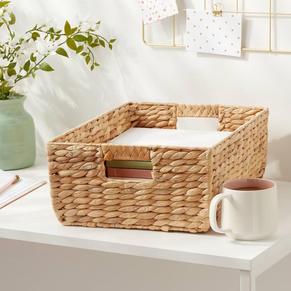 Woven Water Hyacinth Folio Bin - Handwoven Decorative Basket for 13" Cube Storage, Multicolor Naturals - Image 2