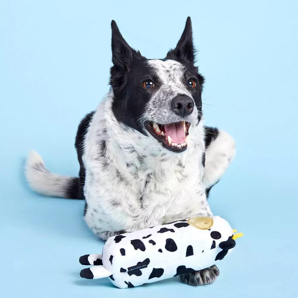 Super Chewer Mad Cow Dog Toy: Squeaks, Stuffing Free, Interactive, All Ages - Image 3