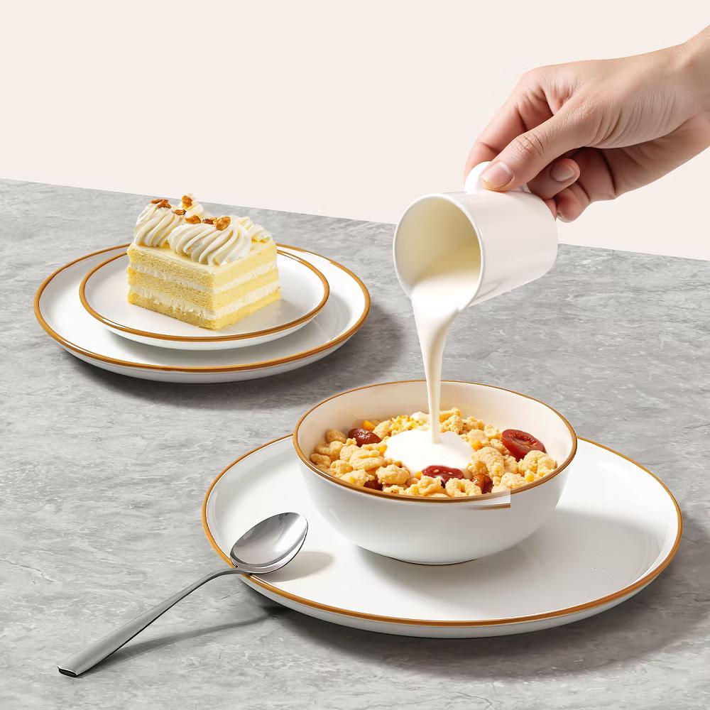 VEVOR Dinnerware Set, Service for 8 (32 PCS), Round Plates and Bowls Sets, Scratch Resistant Ceramic Dinner Ware, White - Image 5