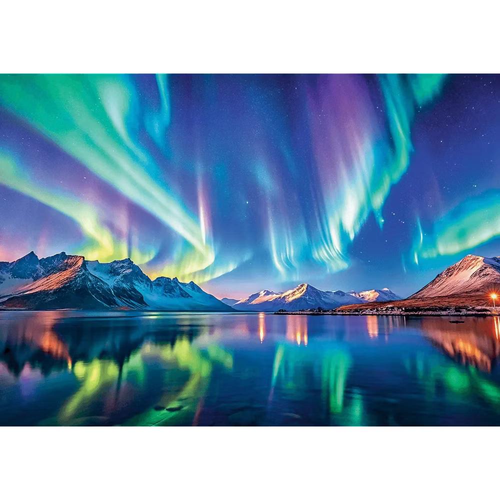 Red Northern Lights 1000 Piece Puzzle - Image 4
