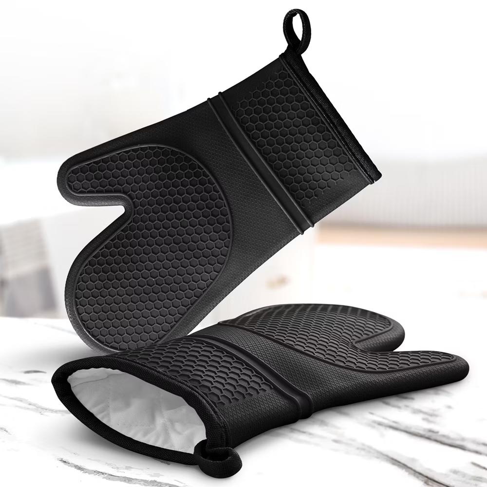 Set of 2 Food Grade Silicone Oven Mitts - Image 4