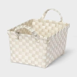 tan-white-checkered