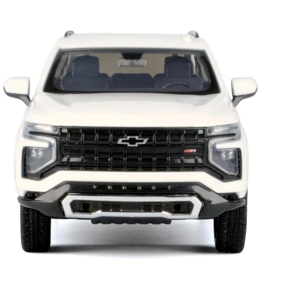 2025 Chevrolet Tahoe Z71 White "Timeless Legends" Series 1/24 Diecast Model Car