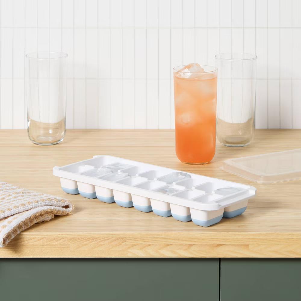 Ice Cube Tray Soft Release with Lid White - Image 3