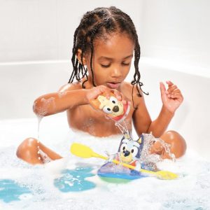 TOMY Toomies Pull and Go Canoe Bath Toy