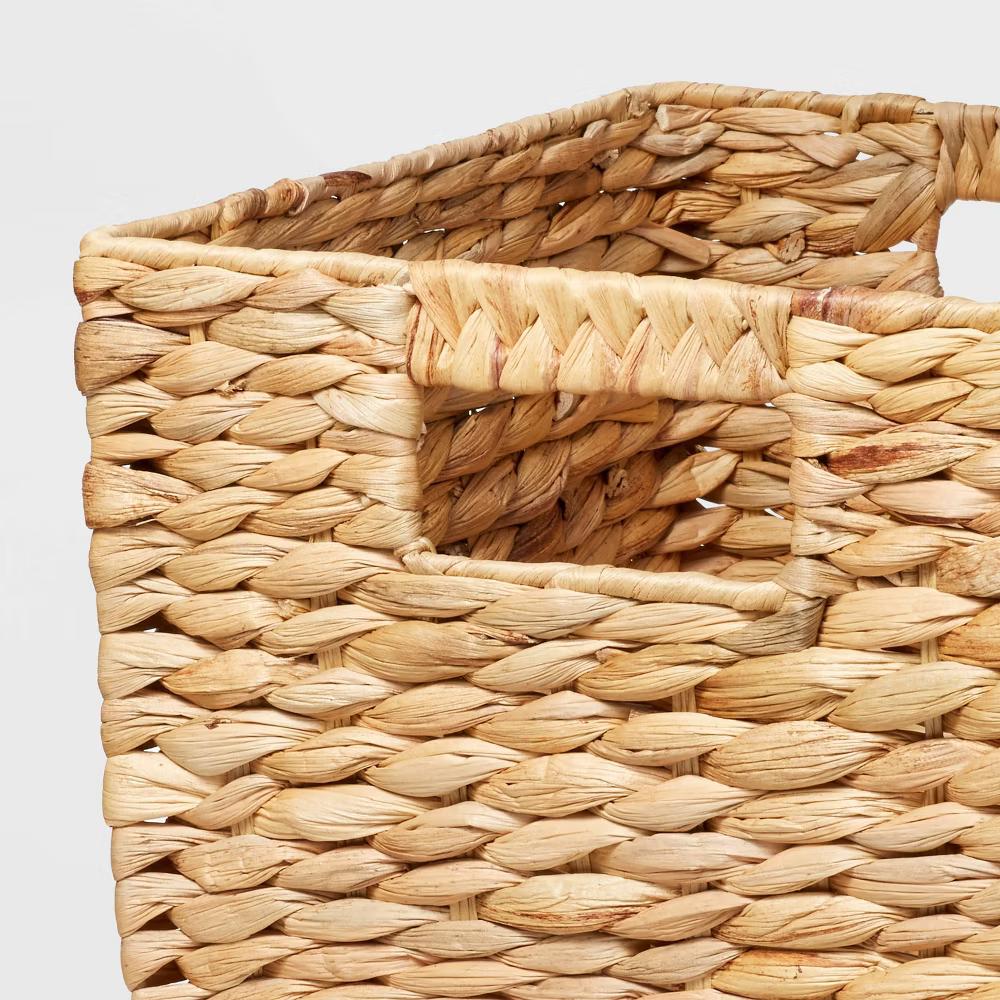Woven Water Hyacinth Milk Crate - Image 3