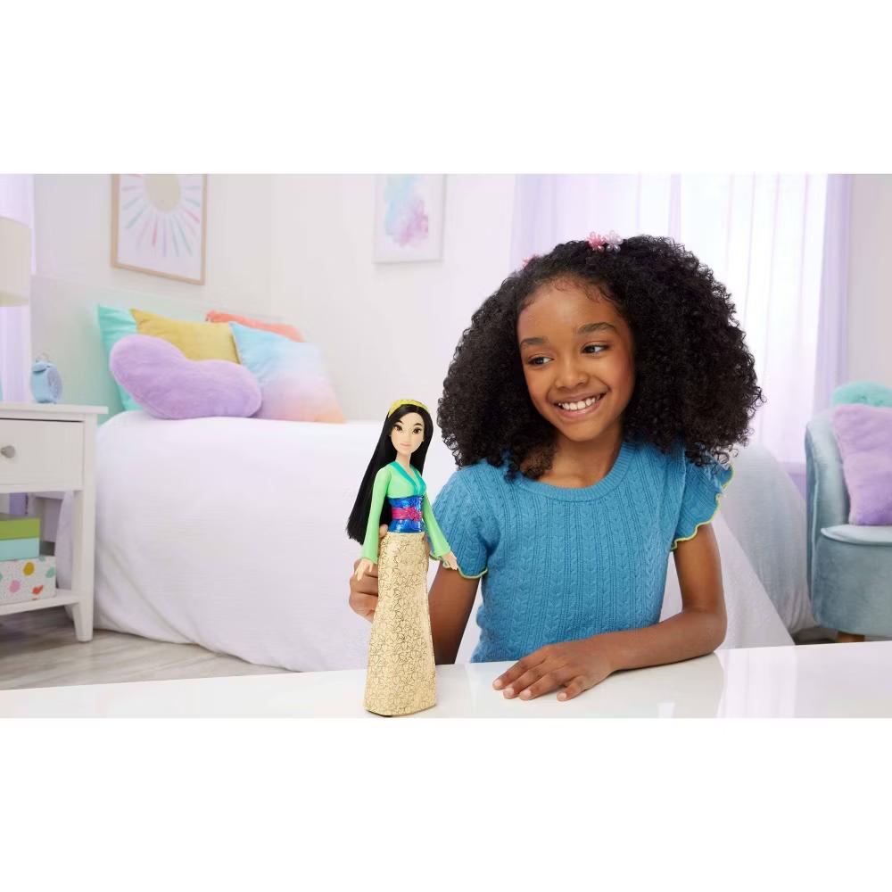Princess Mulan Fashion Doll - Image 2