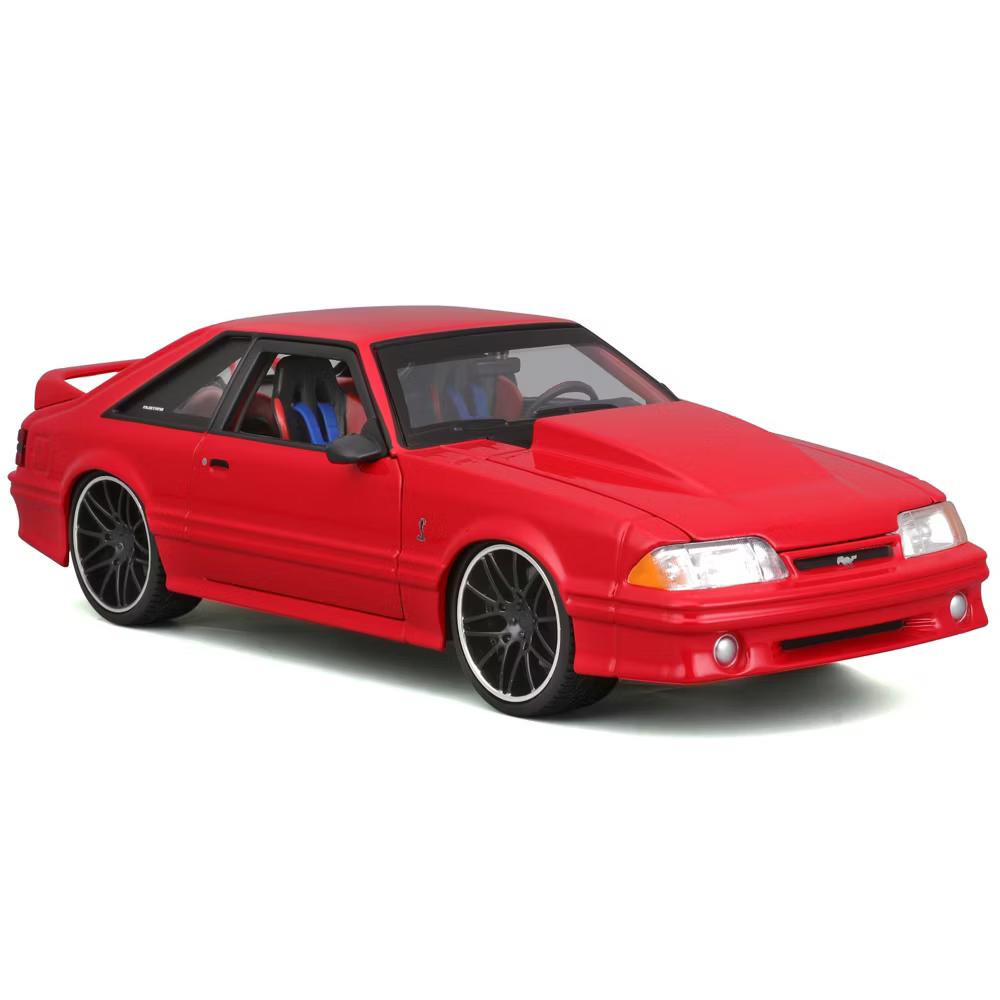 1:24 Diecast - 1993 Ford Mustang SVT Cobra Red, Classic Muscle Model Car - Image 4