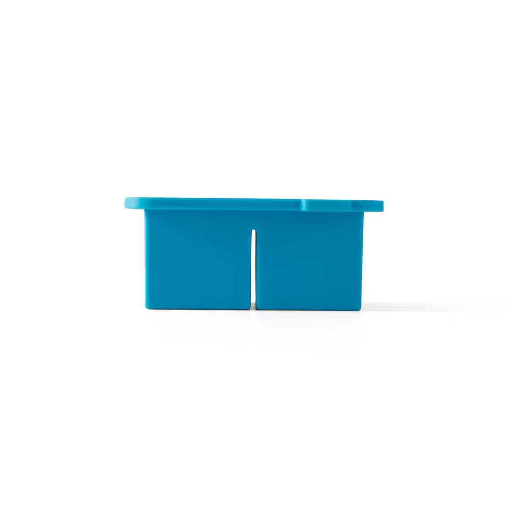 Houdini King Cube Ice Cube Tray with Lid: Silicone Whiskey Ice Mold, Reusable Blue Ice Maker, Dishwasher-Safe - Image 6