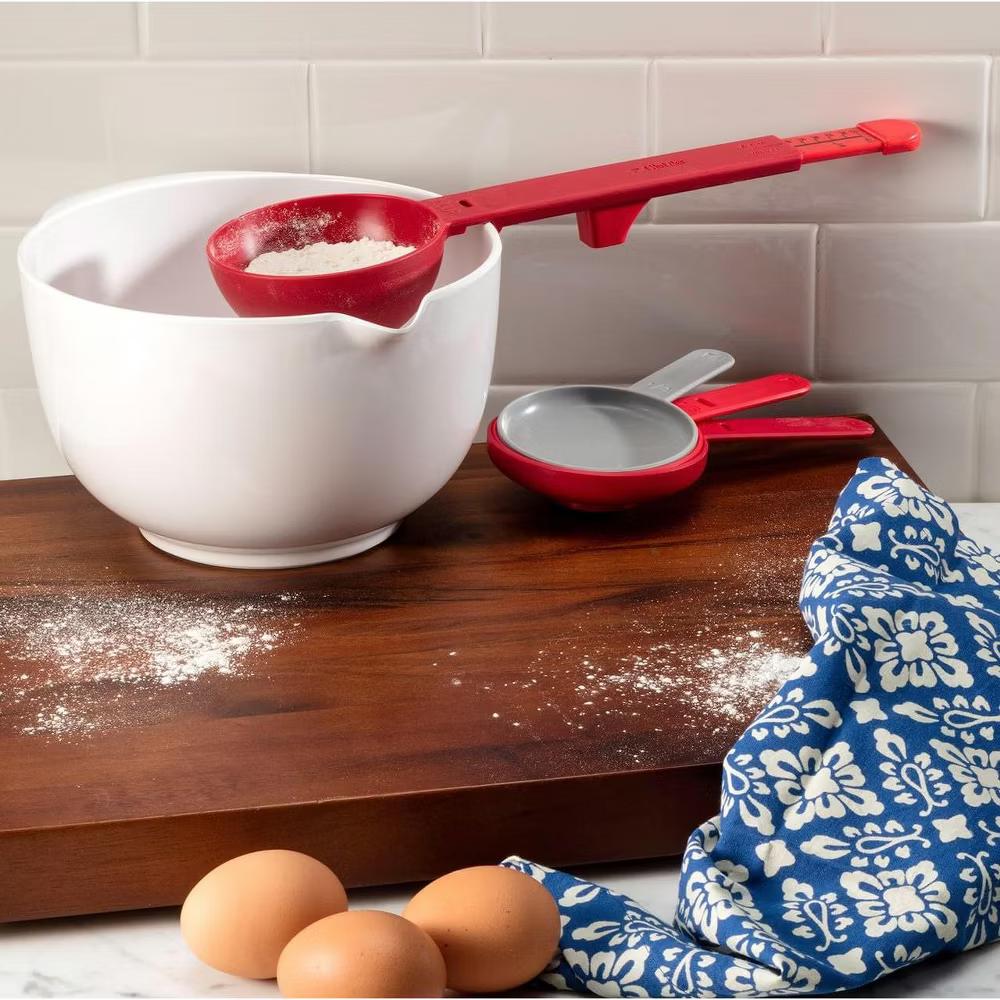 Hutzler Weigh & Measure Kitchen Scale and Measuring Cup Set, 4-Piece, 1/4 to 1 Cup Sizes - Image 2