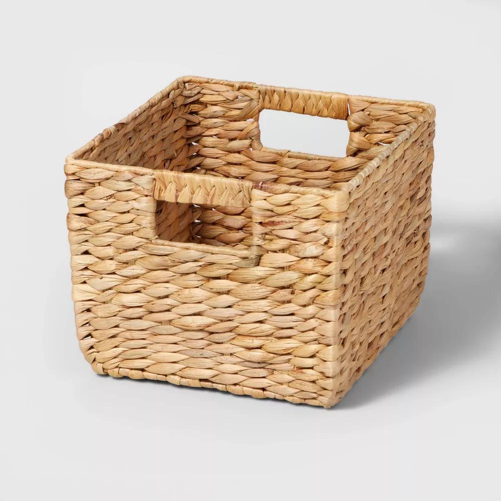 Woven Water Hyacinth Milk Crate - Image 2